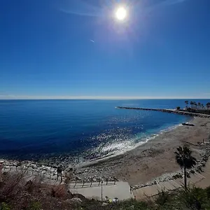 https://torrequebrada-family-sunbeach.es-andalucia.com
